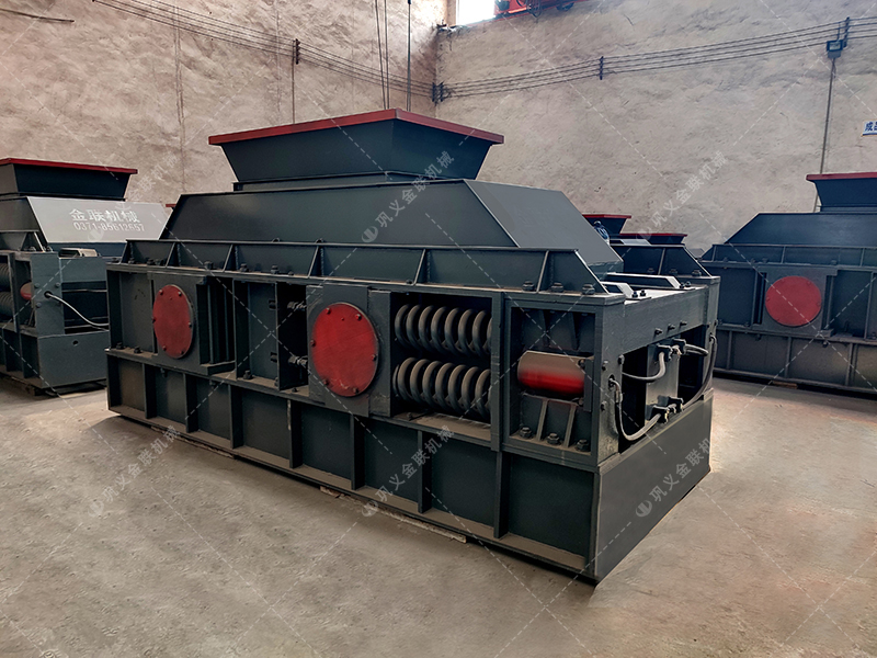 什么是對輥制砂機？工作原理、優(yōu)勢及應用領(lǐng)域介紹